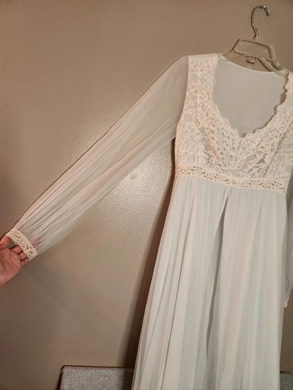 Vintage 60s Ice Blue Sheer Lace Balloon Sleeve Peignoir Robe Sm?